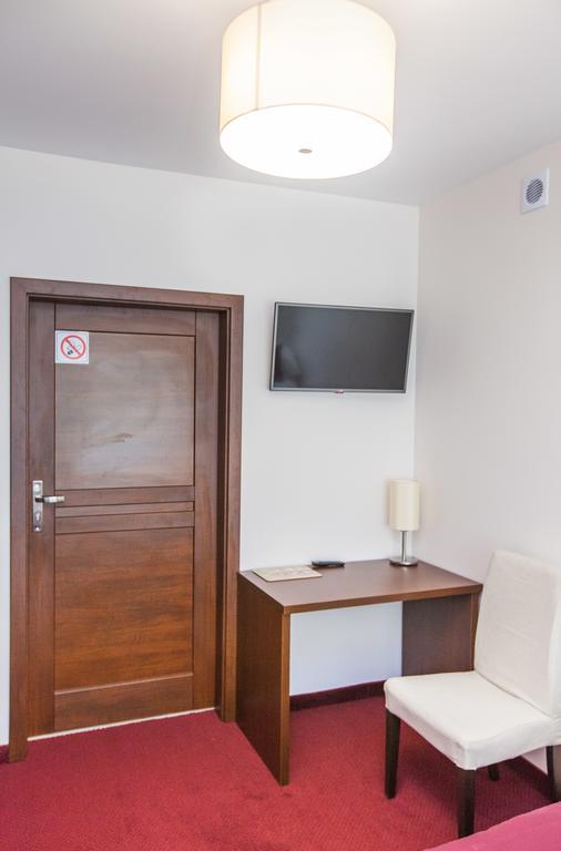 Hostel Zambrow Quarto foto